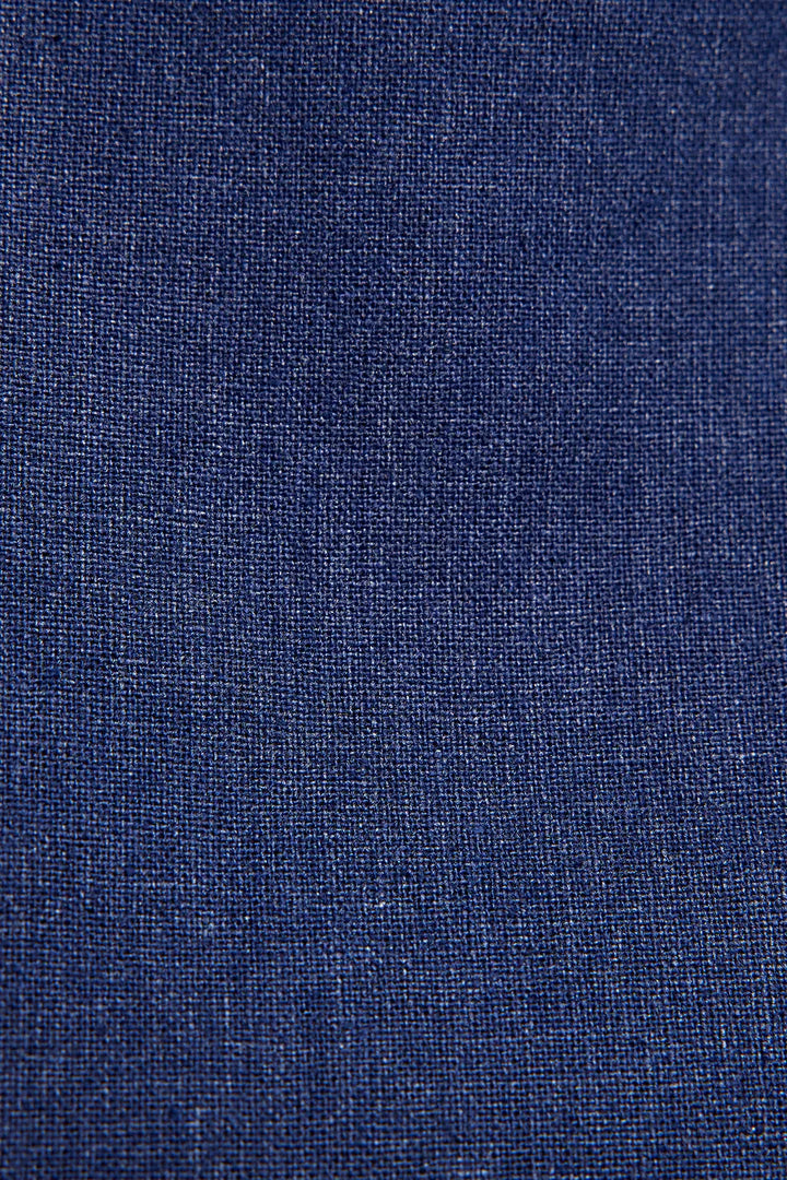 LINEN SET WITH CONTRAST PIPING DETAIL