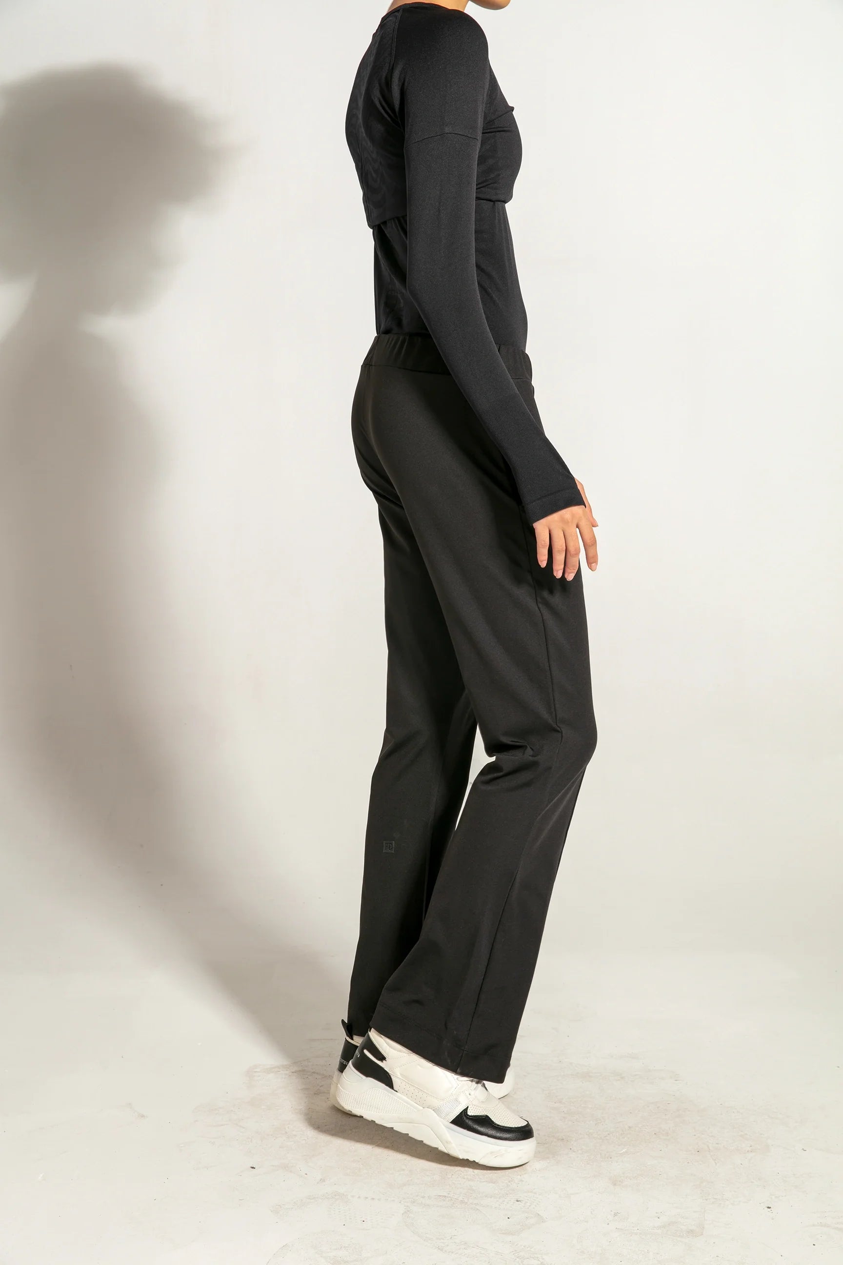 MAGIC-FIT Quick Dry Tracksuit Bottom - Black