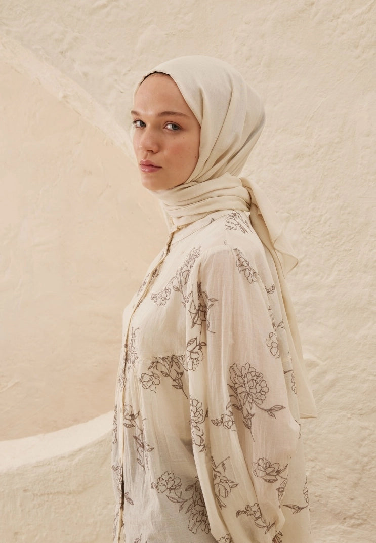 Rami Hijab-Ivory