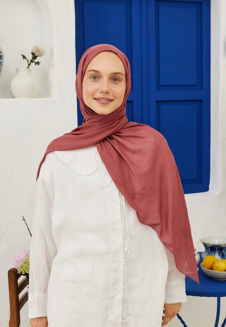 Rami Hijab-Rose Leaf