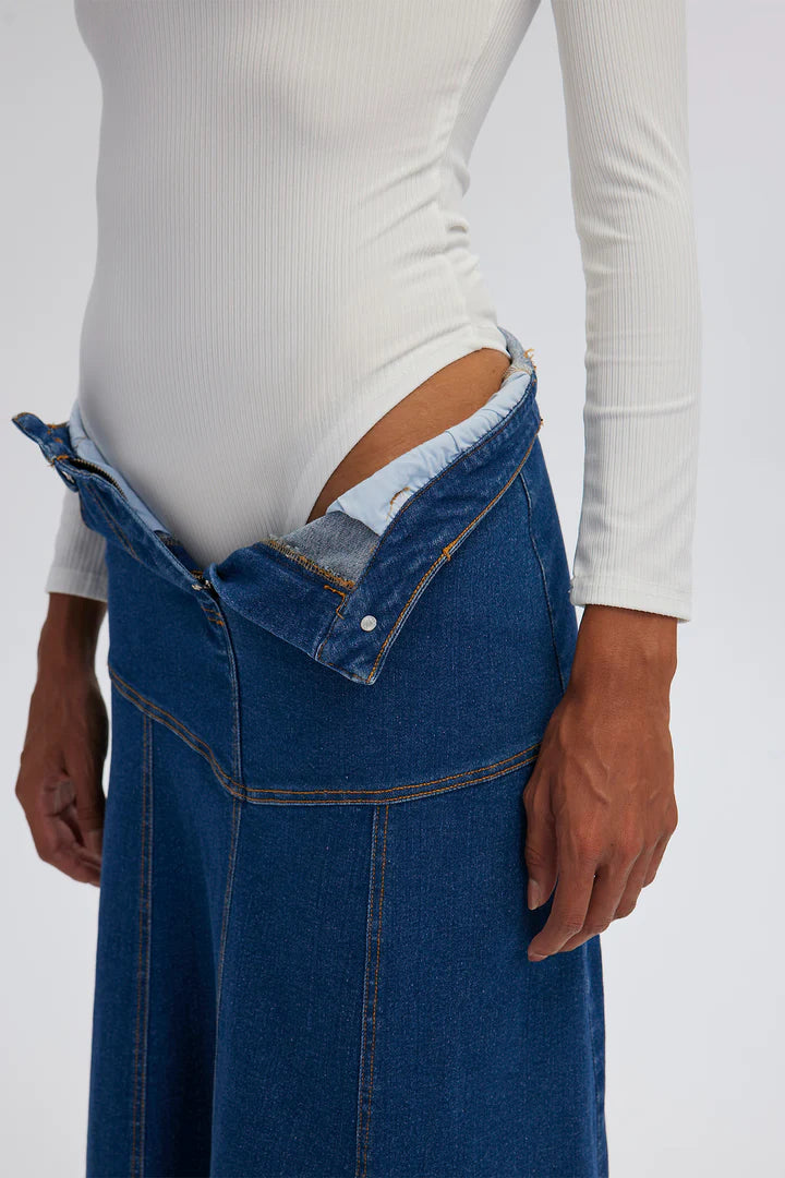 RIBBED BODY WITH NECKBAND - White