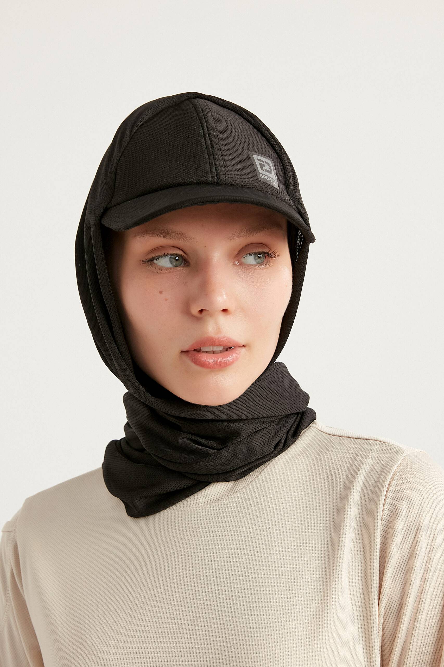 STYLE-HIJAB Capped Sports Shawl – Black