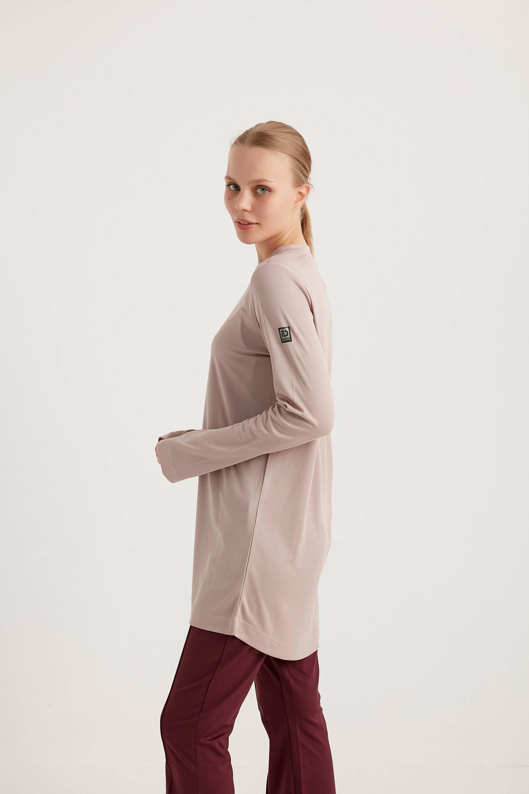 TRAIN-FIT Crew Neck Quick Dry Top – Powder Pink