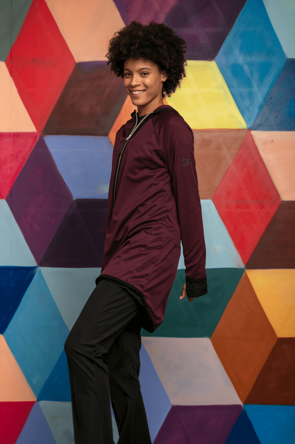 AURA-TECH Zippered Quick Dry Top – Burgundy