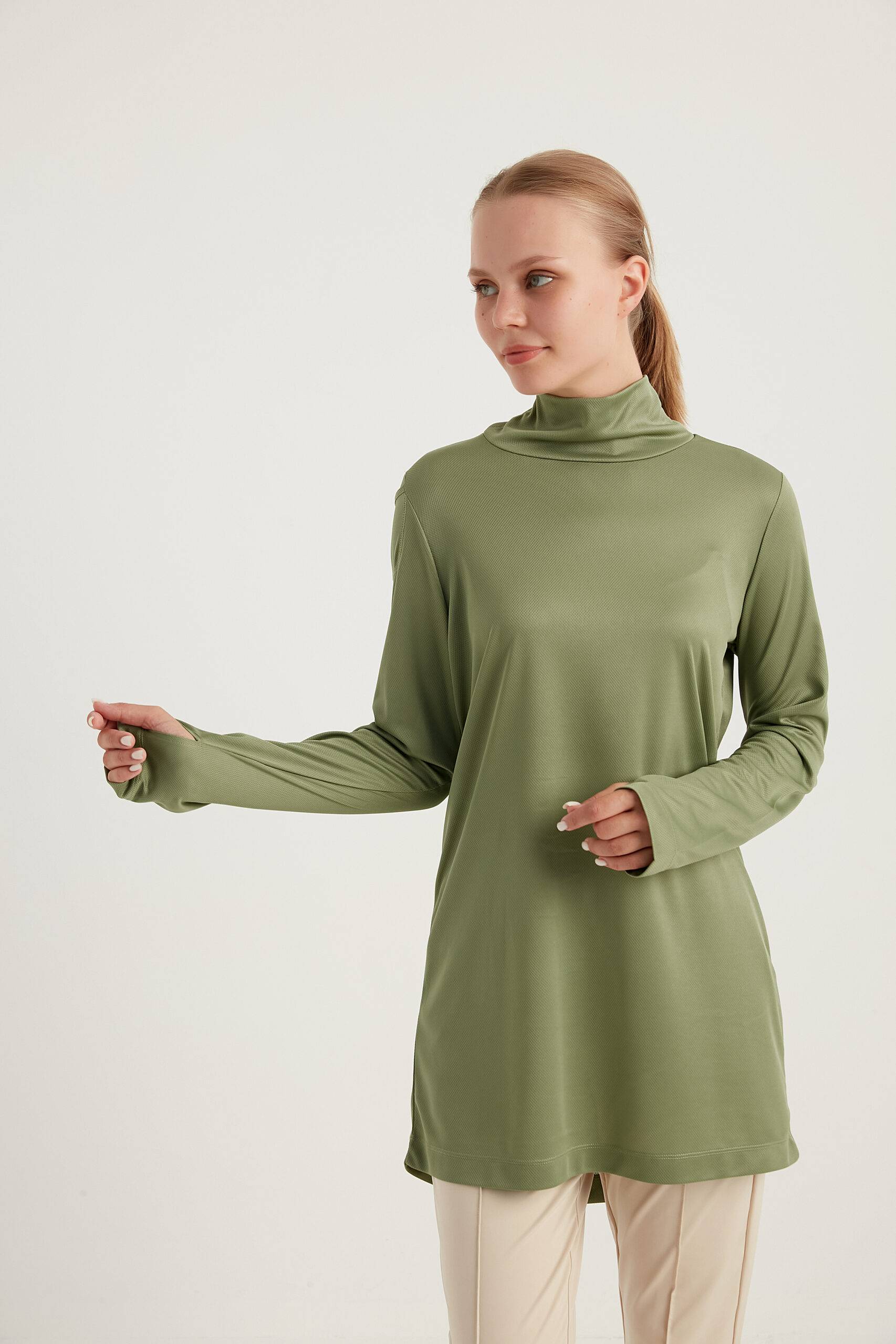 GYM-FIT High Neck Quick Dry Top – Pastel Green