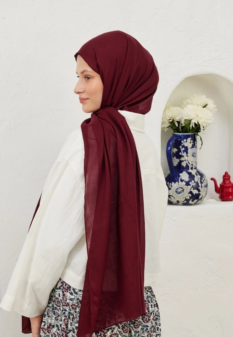 Rami Hijab Dark Claret Red