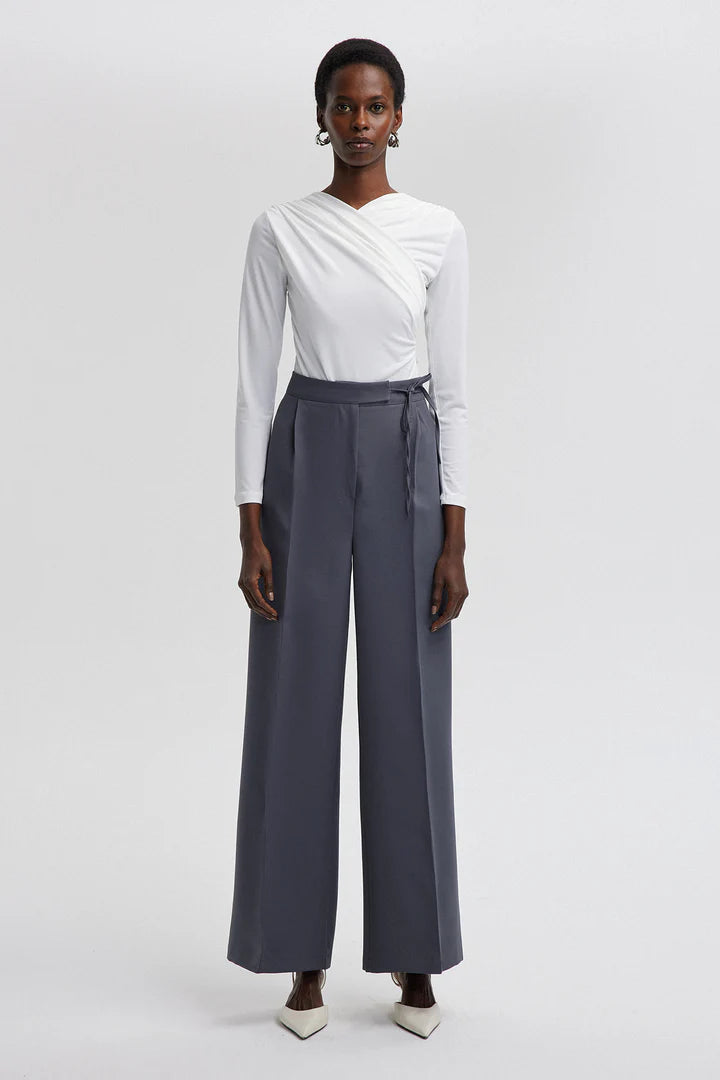 WIDE LEG TROUSERS WITH WAIST TIE