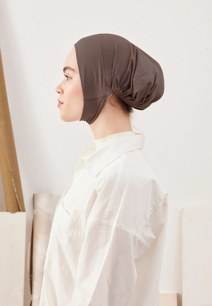 WIDE VOLUME PRACTICAL BONNET - DARK MINK